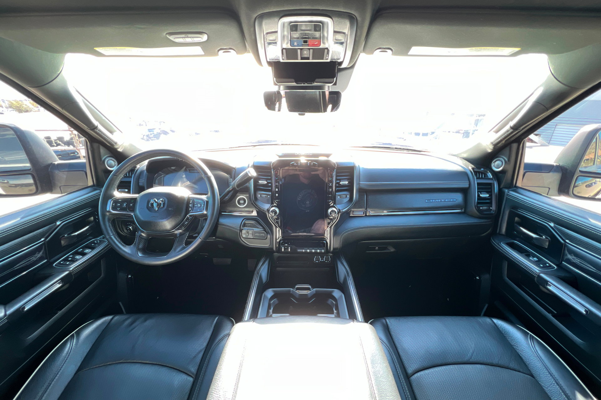 Used 2024 RAM 2500 Limited image 9