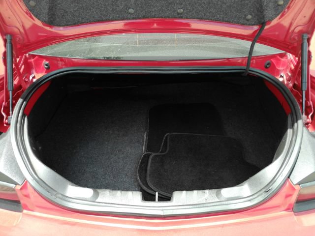Used 2010 Chevrolet Camaro SS w/ RS Package RWD image 17
