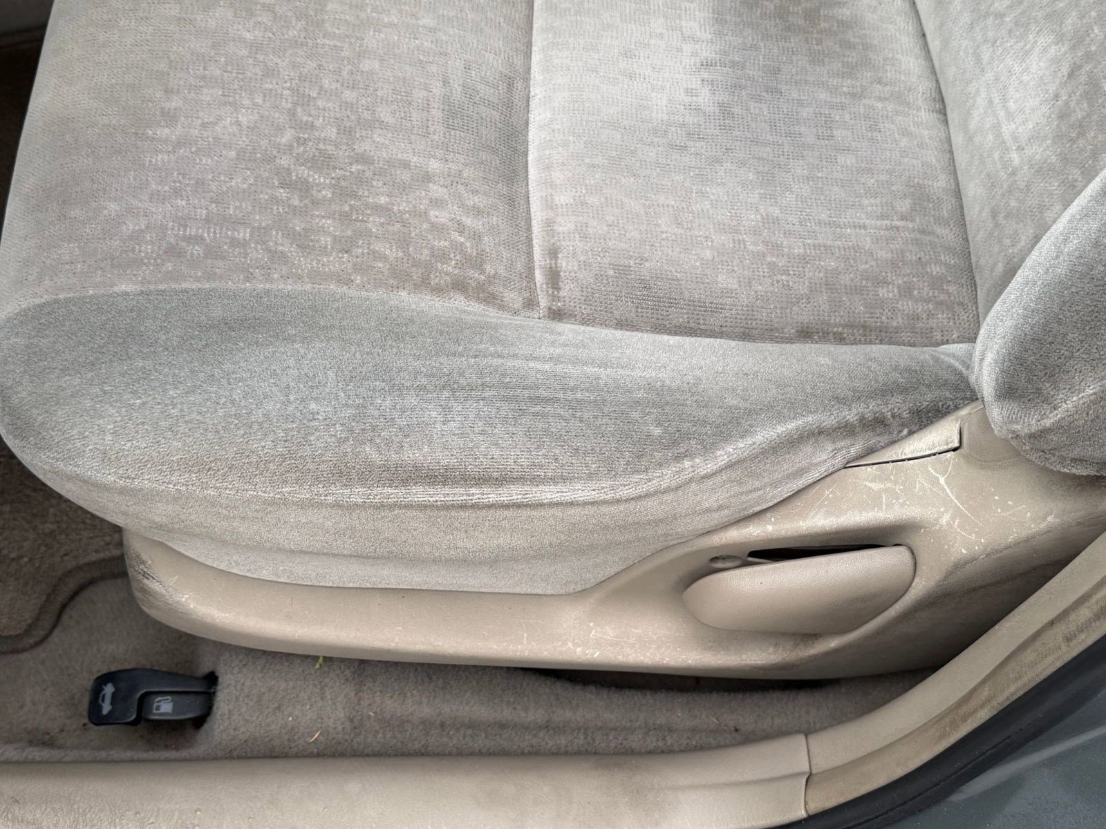 Used 2003 Toyota Corolla CE image 13