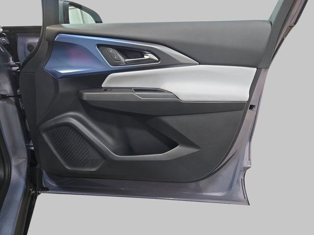 New 2026 Chevrolet Equinox EV LT w/ LPO, All-Weather Mat Package FWD image 11