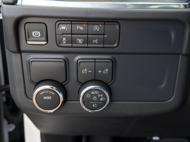 New 2026 Chevrolet Suburban LT w/ Comfort Package RWD image 16