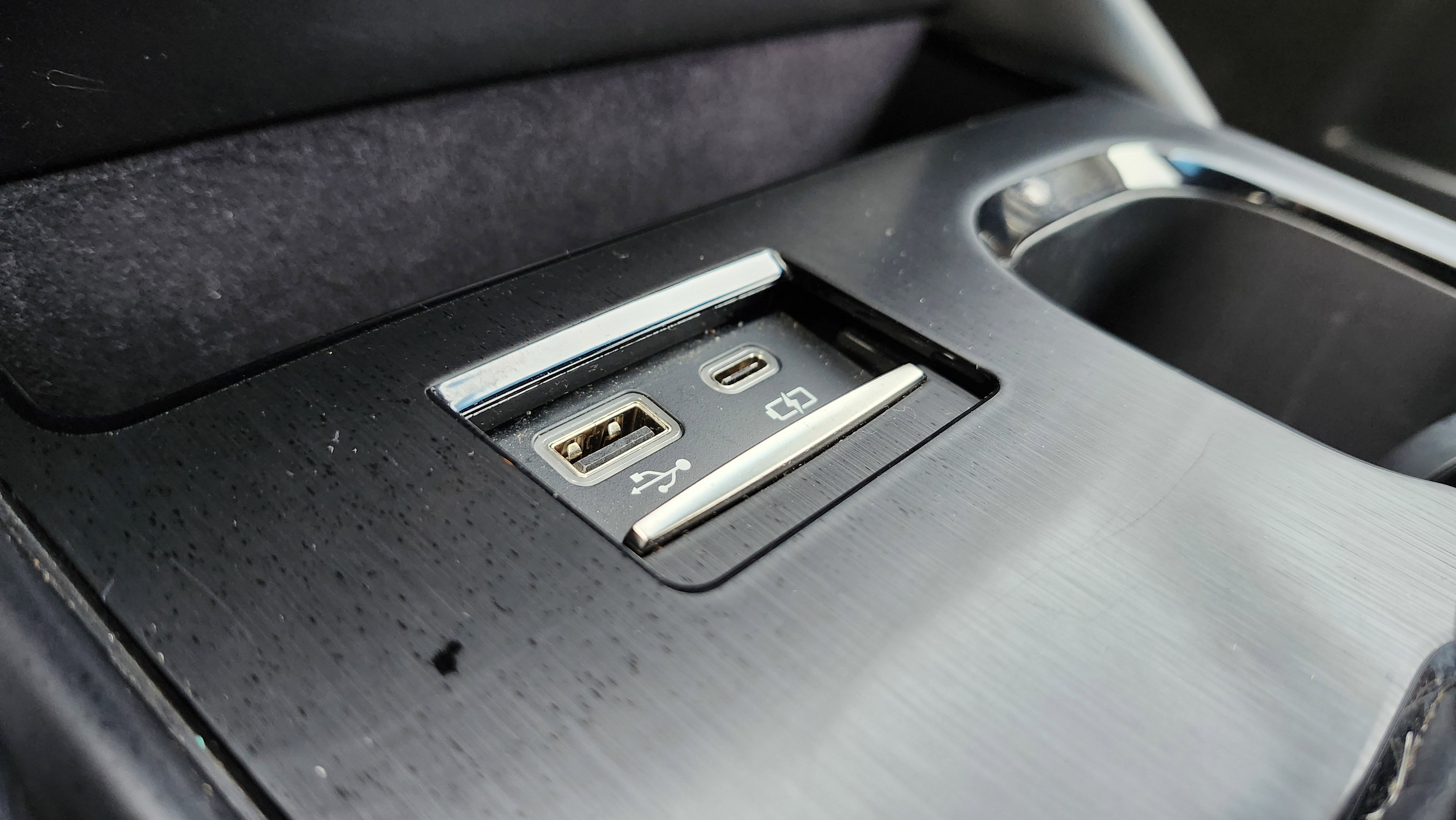 Used 2023 Lexus ES 300h w/ Luxury Package image 13