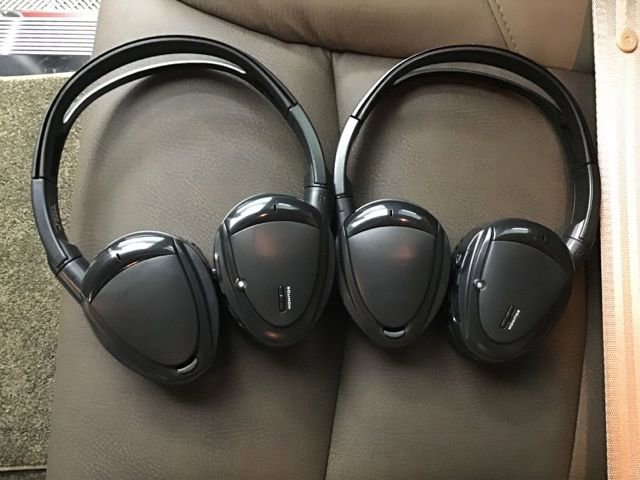 Used 2023 Chevrolet Express 2500 image 51