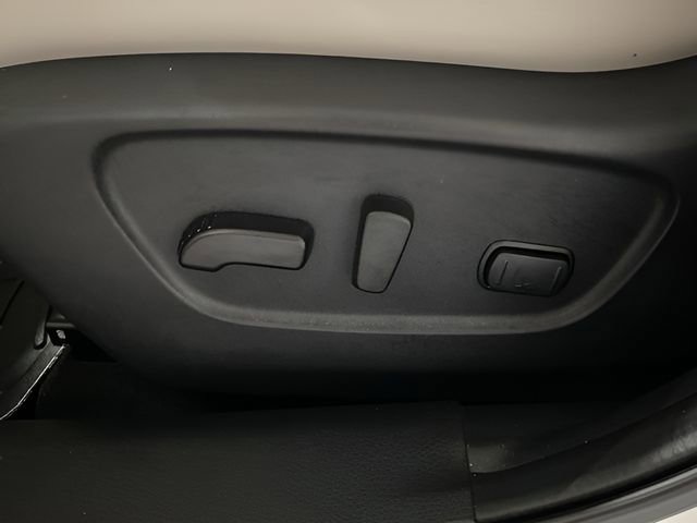 Certified 2022 Nissan Rogue Sport SL AWD/4WD image 12