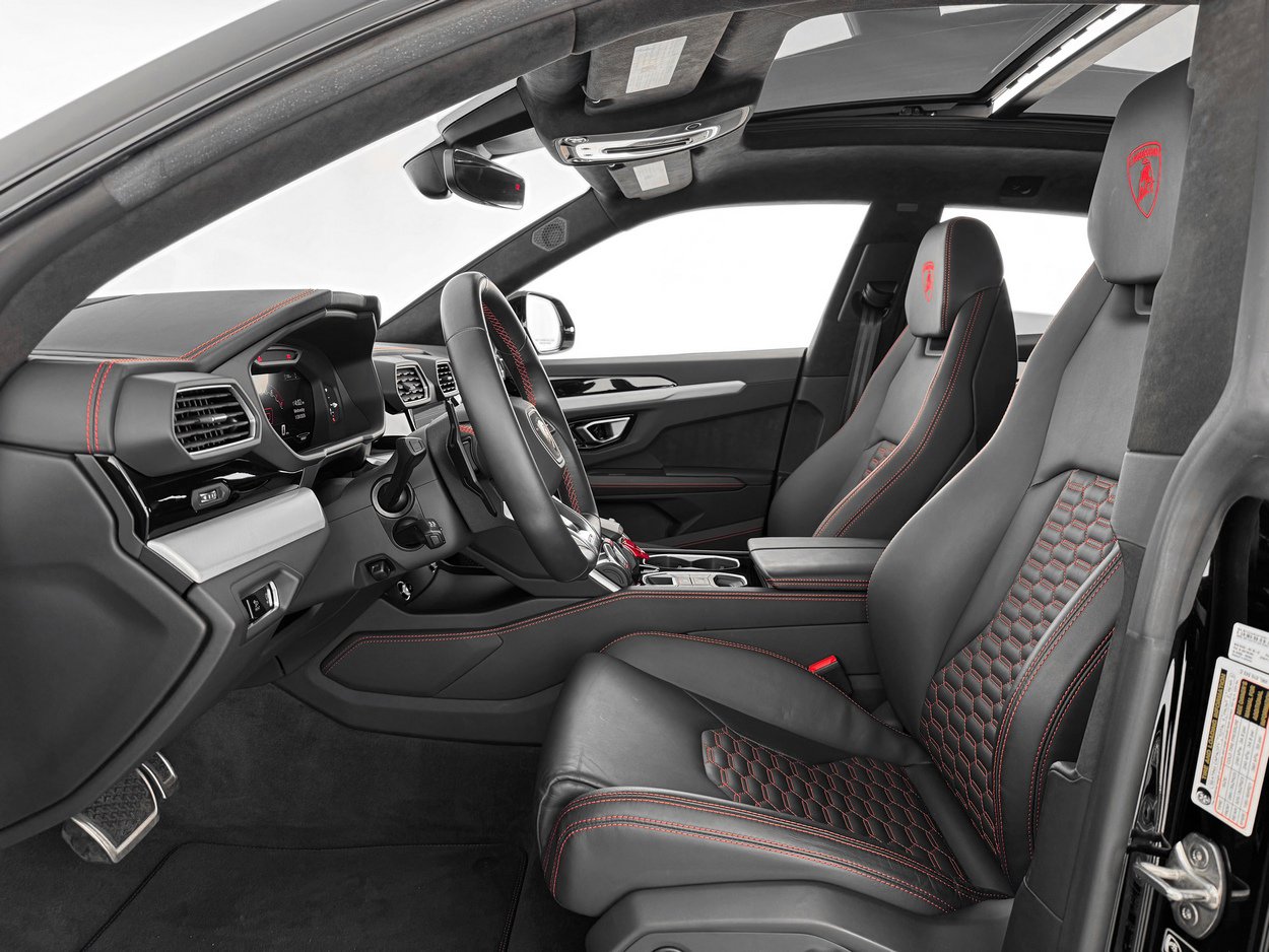 Used 2022 Lamborghini Urus image 13