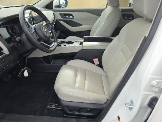 Used 2023 Nissan Rogue SL FWD image 7