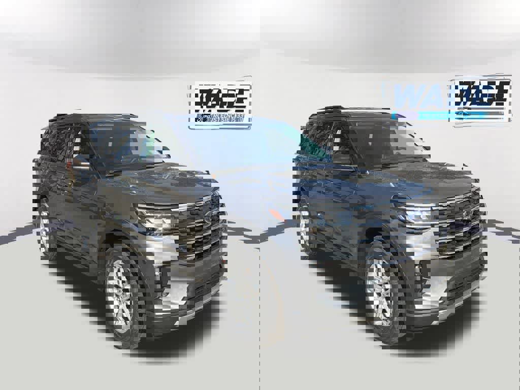 New 2026 Ford Explorer Active w/ Active Comfort Package image 3