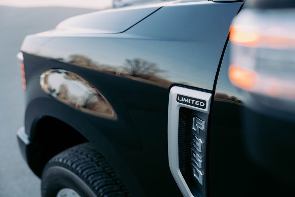 Used 2018 Ford F350 Limited w/ FX4 4x4 Off Road Package image 7