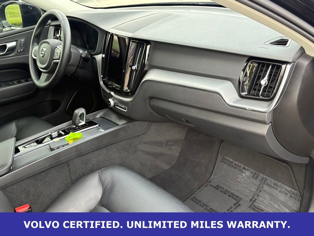 Certified 2025 Volvo XC60 B5 Core AWD/4WD image 36