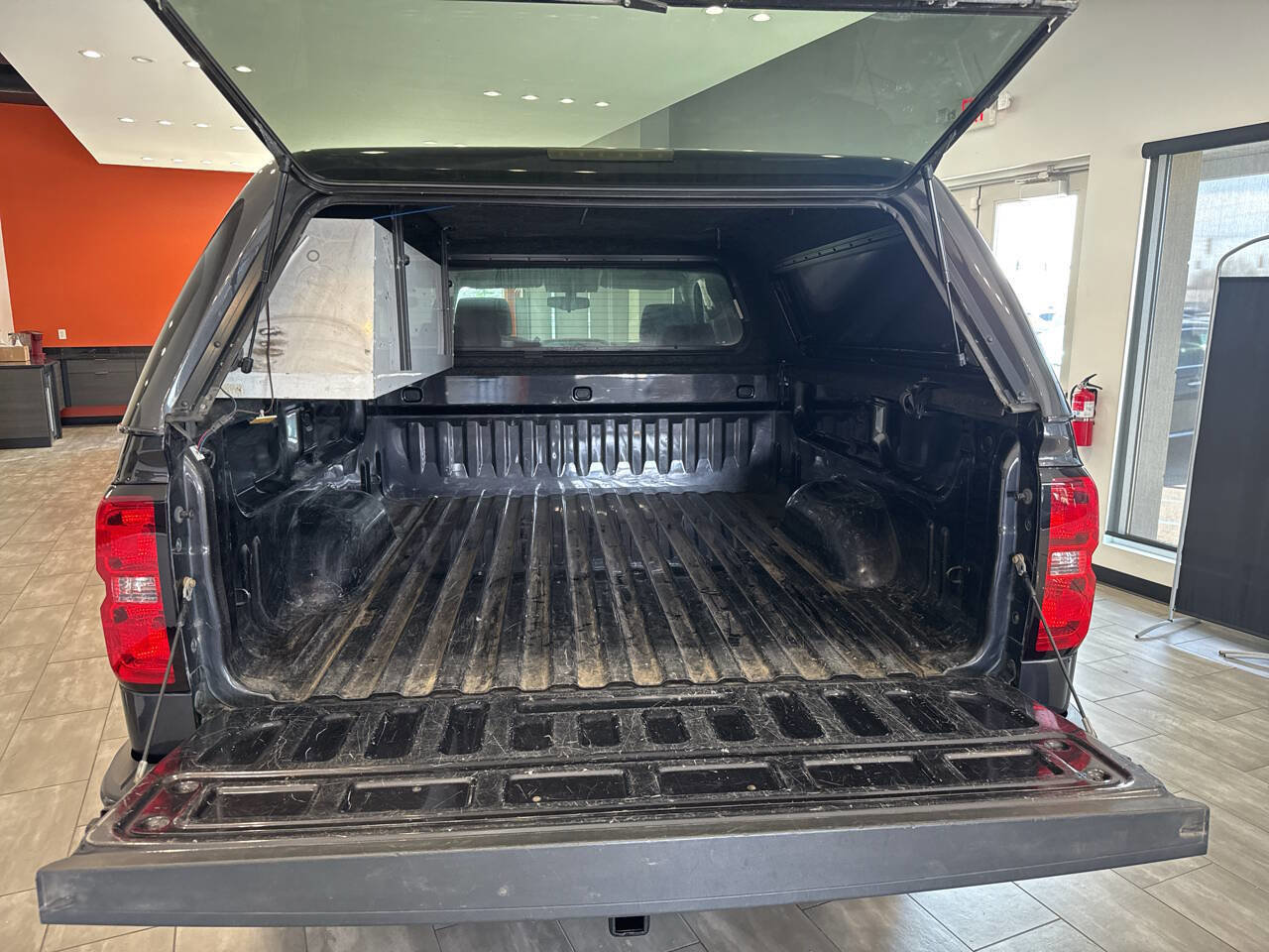 Used 2015 Chevrolet Silverado 1500 W/T w/ Trailering Package image 30