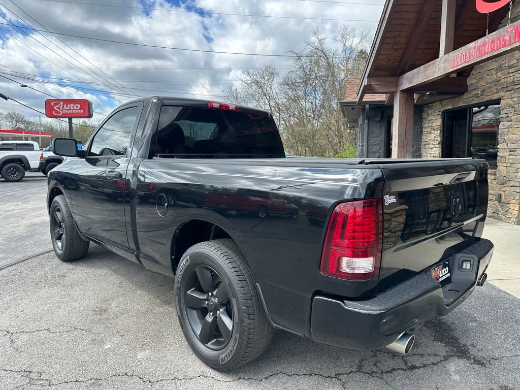 Used 2014 RAM 1500 Express RWD image 3