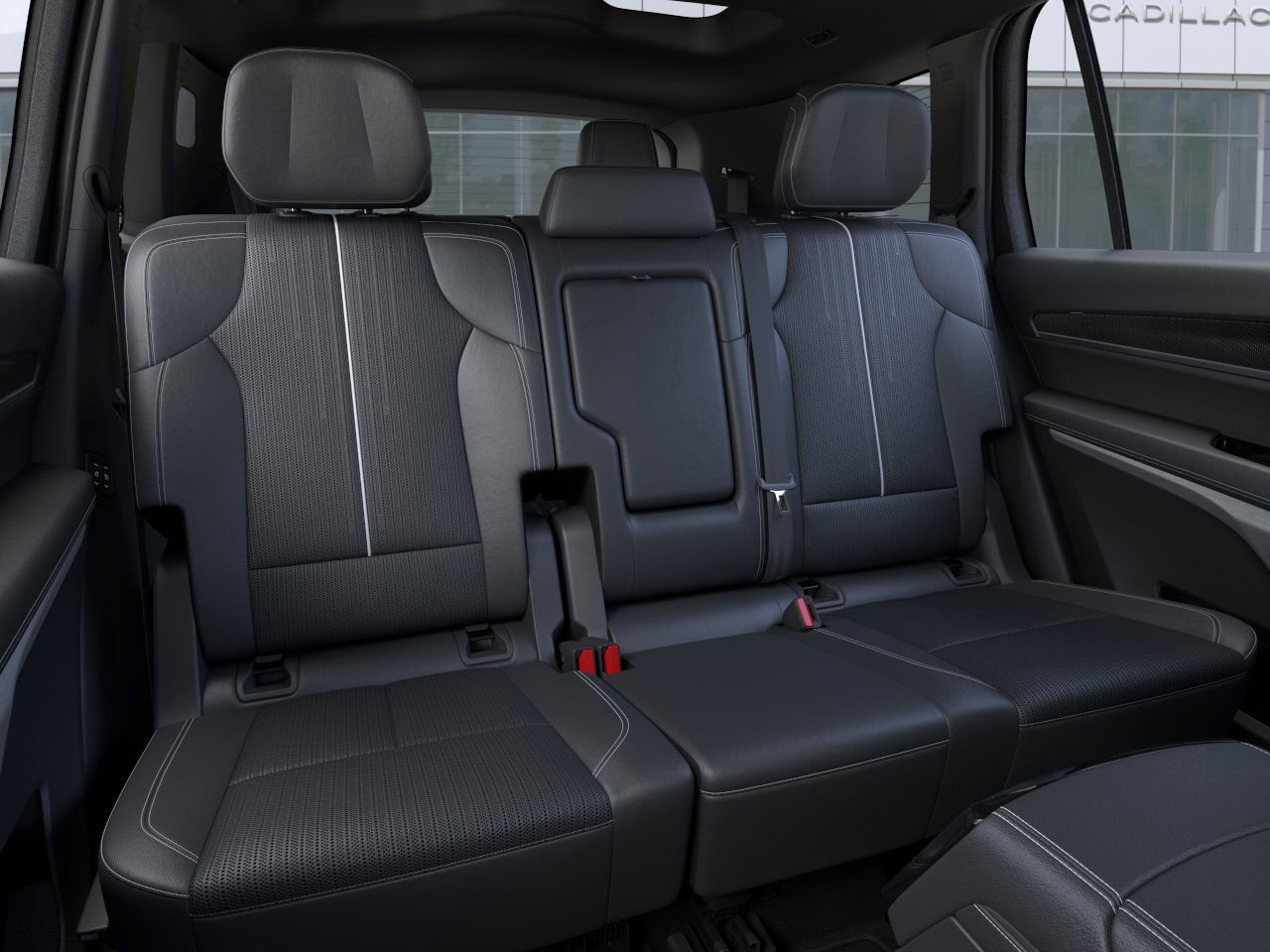New 2026 Cadillac Vistiq Luxury AWD/4WD image 17