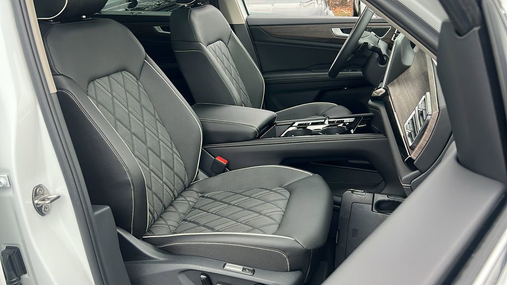 New 2026 Volkswagen Atlas SEL Premium R-Line image 10