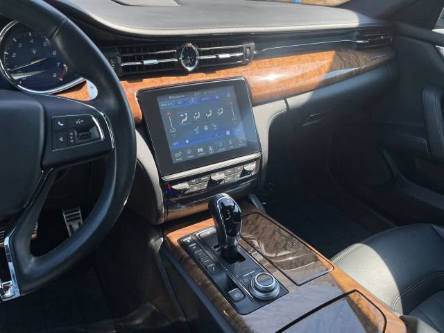 Used 2018 Maserati Quattroporte S Q4 AWD/4WD image 27