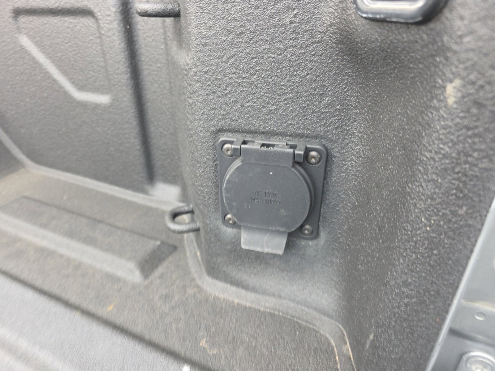 Used 2024 GMC Sierra 2500 Denali Ultimate w/ Max Trailering Package image 28