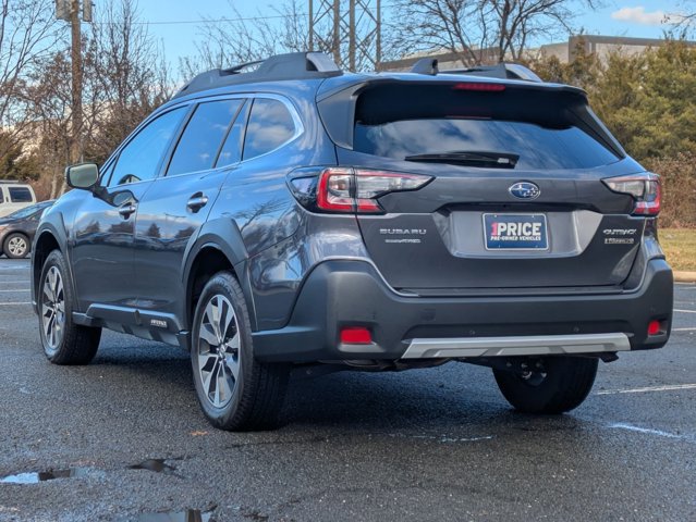 Used 2025 Subaru Outback Touring XT image 8