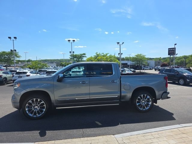 Used 2023 Chevrolet Silverado 1500 High Country AWD/4WD image 6