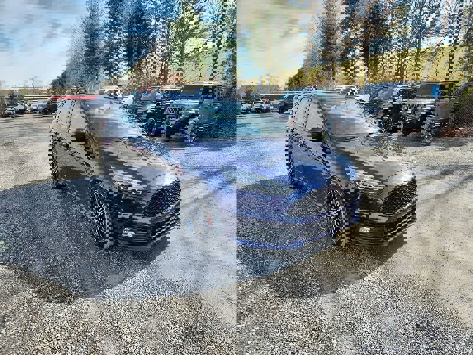 Used 2017 Ford Focus ST image 7