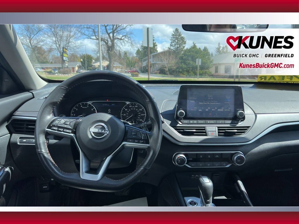 Used 2025 Nissan Altima 2.5 SR FWD image 20