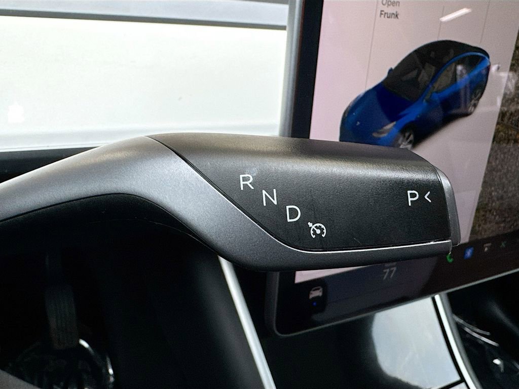 Used 2020 Tesla Model Y Long Range image 19