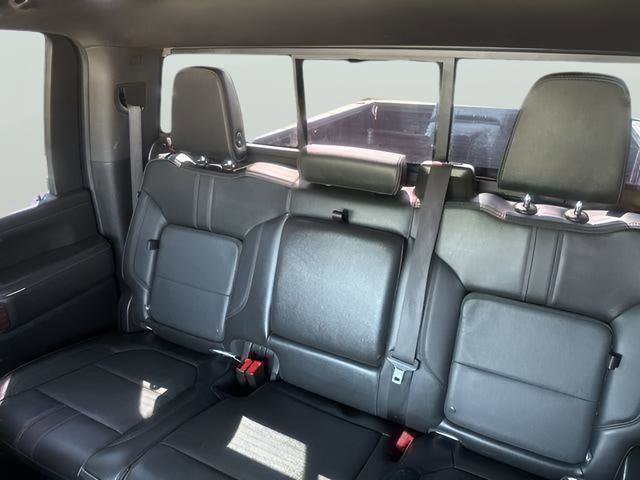 Used 2021 Chevrolet Silverado 3500 High Country image 15