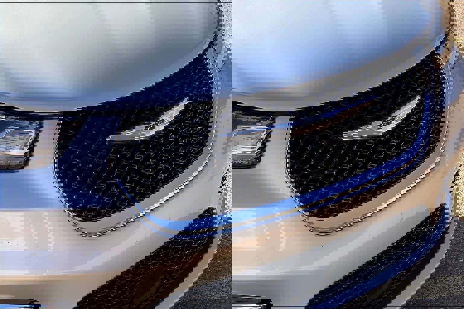 Used 2024 Chrysler Pacifica Touring-L FWD image 30