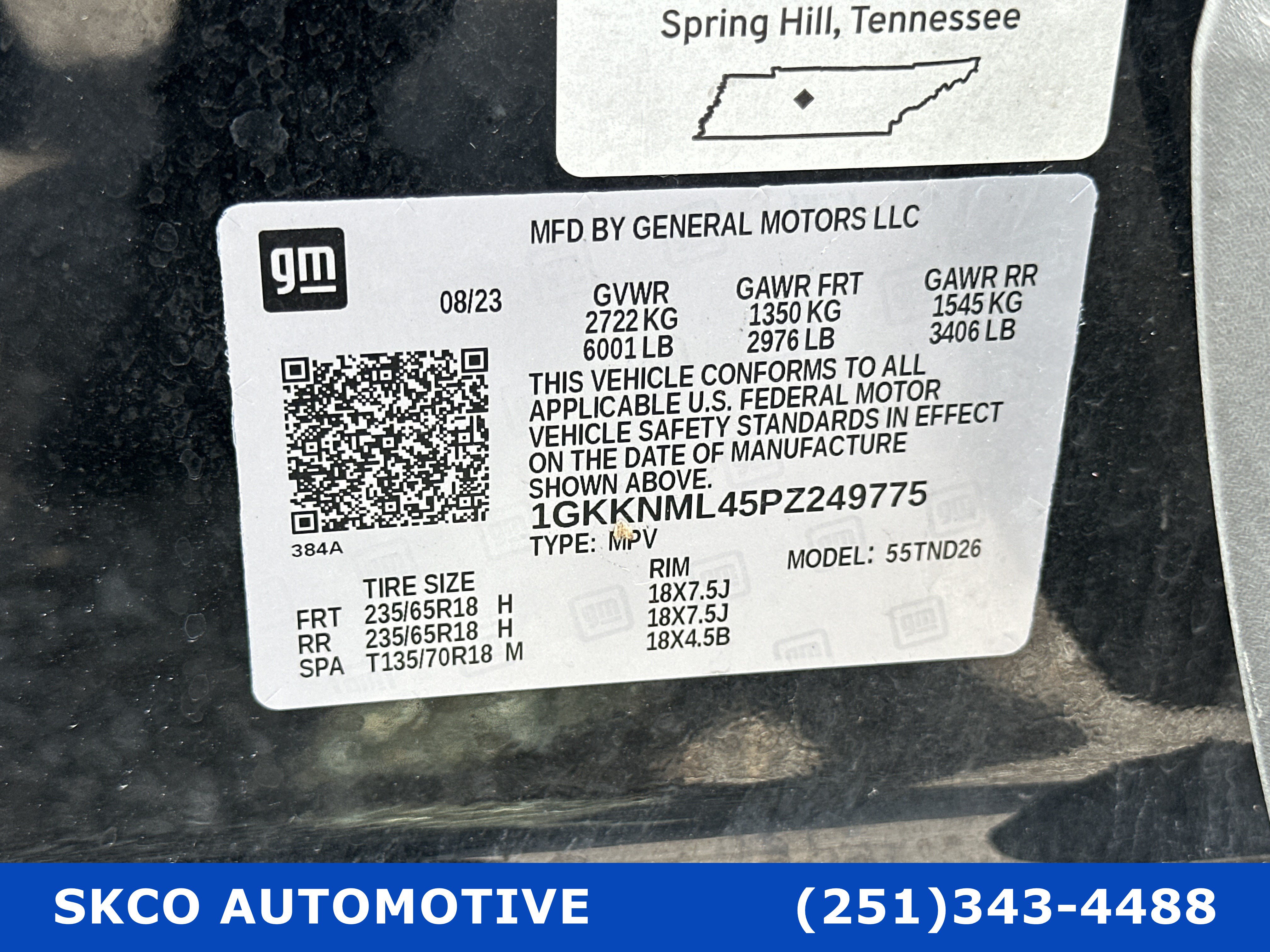 Used 2023 GMC Acadia SLT FWD image 28