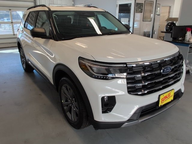 New 2026 Ford Explorer Active image 7