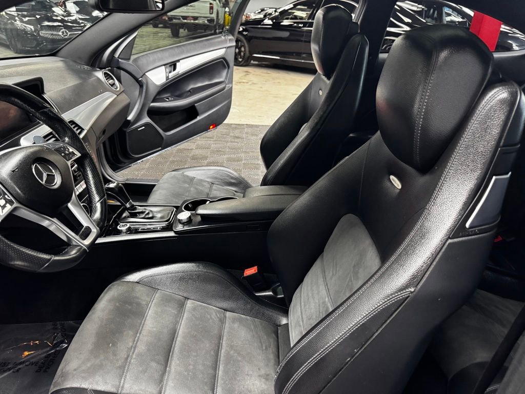 Used 2015 Mercedes-Benz C 63 AMG Coupe image 32