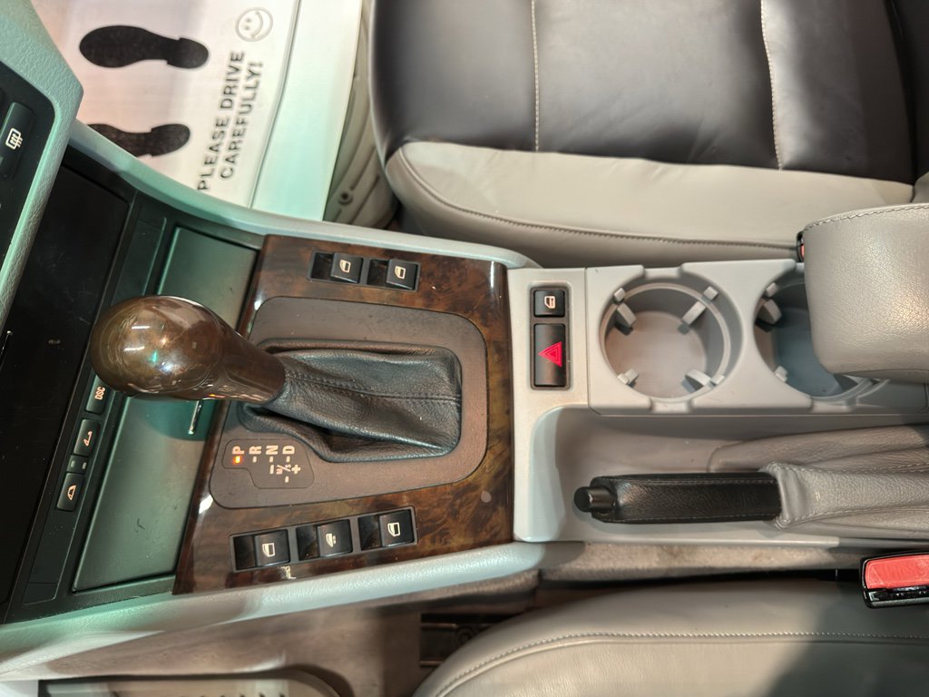 Used 2004 BMW 330Ci Convertible image 18