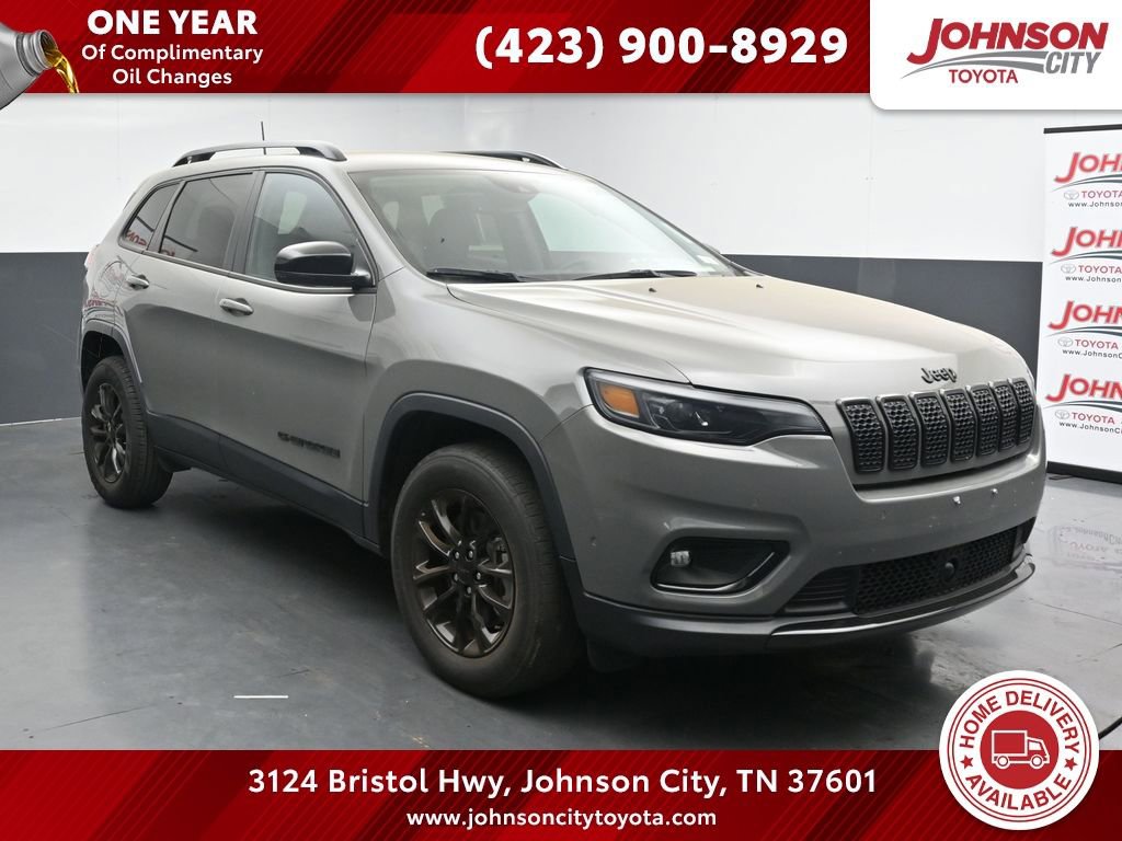 Used 2023 Jeep Cherokee Altitude Lux