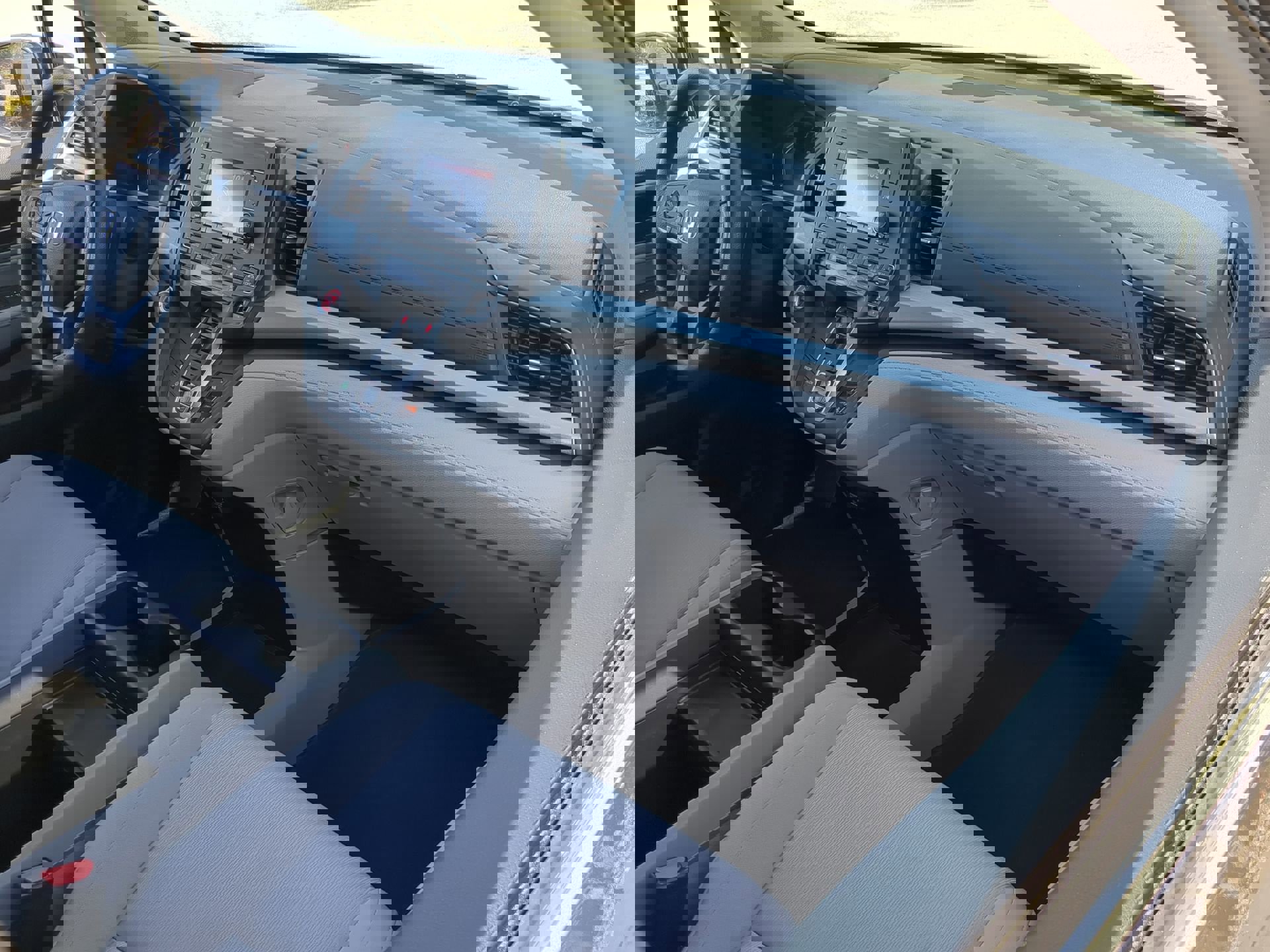 Used 2019 Honda Odyssey LX image 13