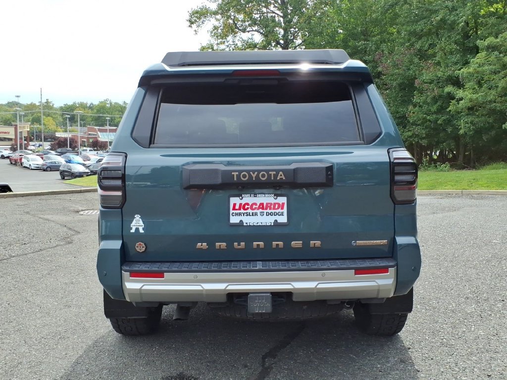 Used 2025 Toyota 4Runner Trailhunter AWD/4WD image 6
