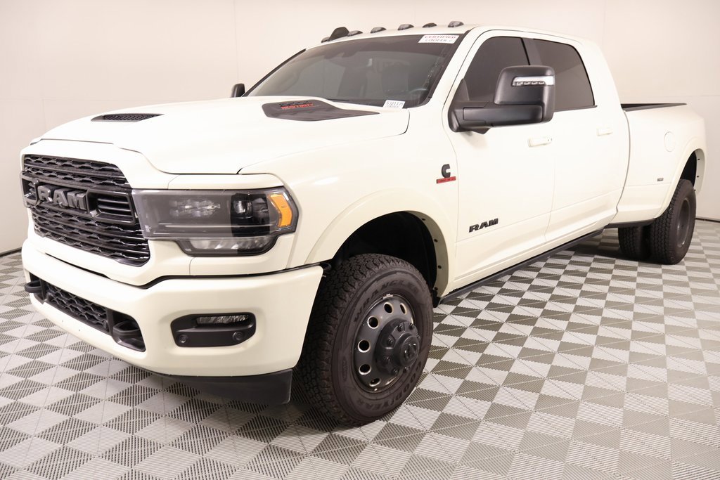 Used 2024 RAM 3500 Limited image 10