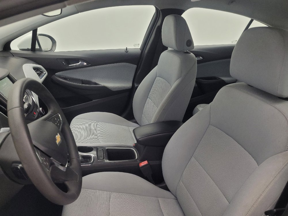 Used 2019 Chevrolet Cruze LT FWD image 17