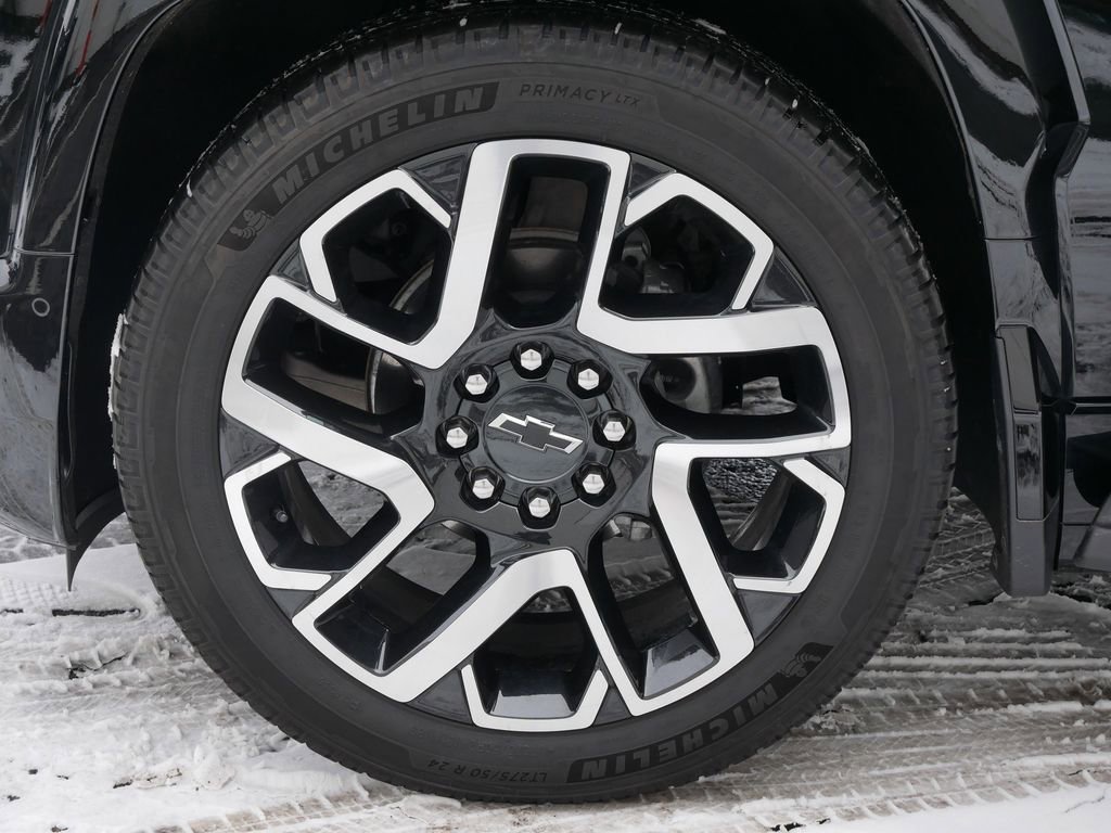 Used 2024 Chevrolet Silverado EV RST image 13