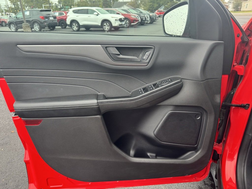 Used 2024 Ford Escape Active w/ Tech Pack #1 image 2