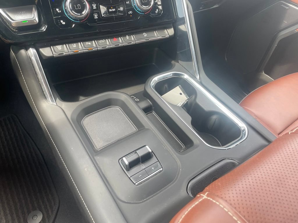 Used 2025 GMC Sierra 2500 Denali Ultimate AWD/4WD image 18