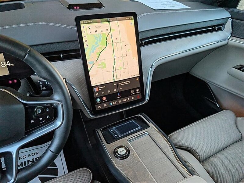 Used 2025 Volvo EX90 Plus AWD/4WD image 23