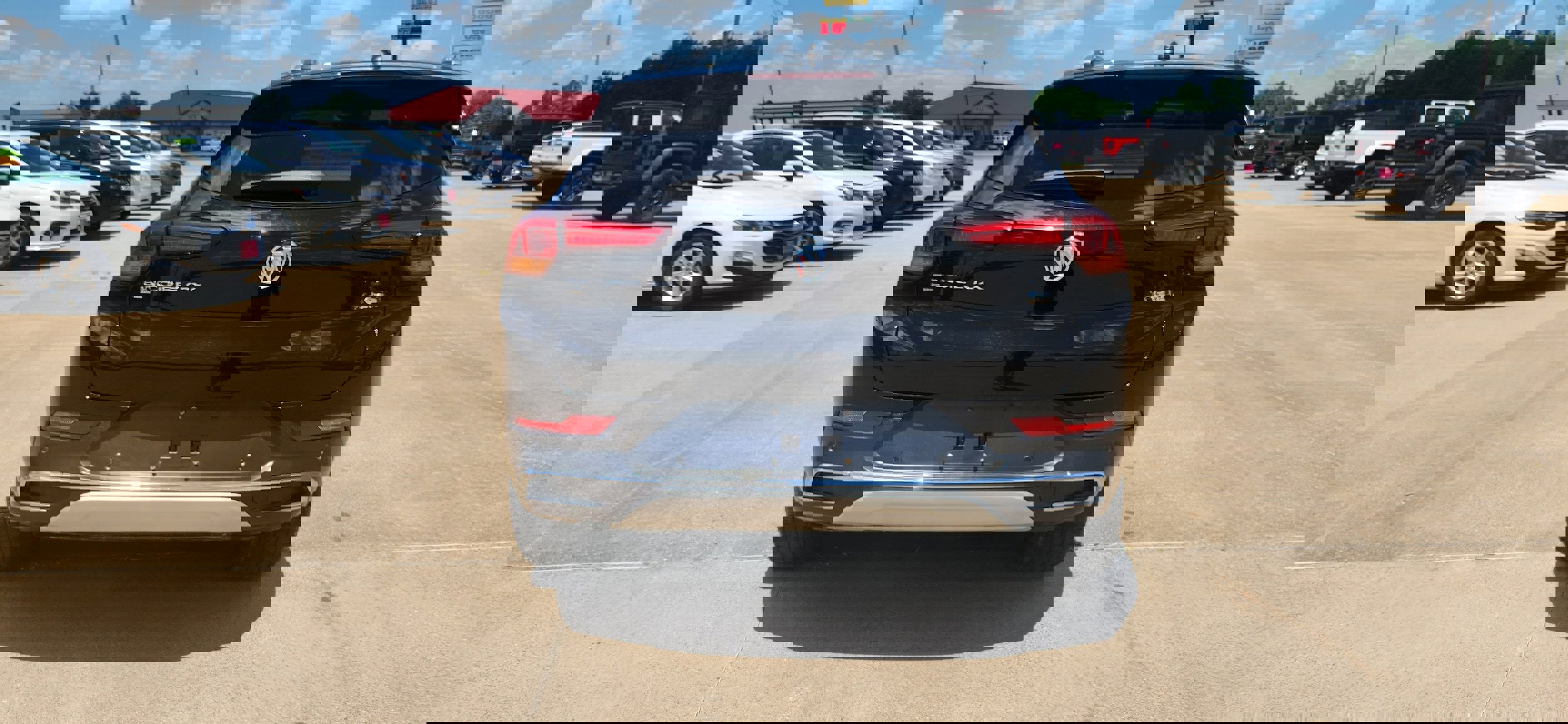 Used 2020 Buick Encore GX Essence w/ Experience Buick Package image 7