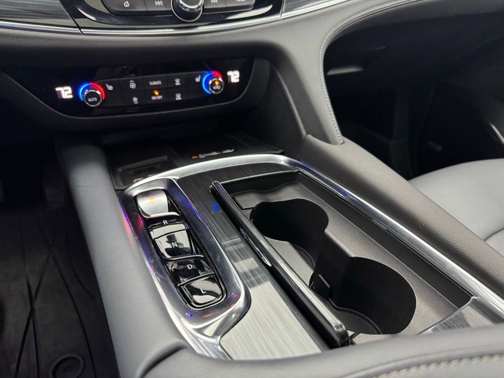 Used 2023 Buick Enclave Essence w/ Experience Buick Package image 33