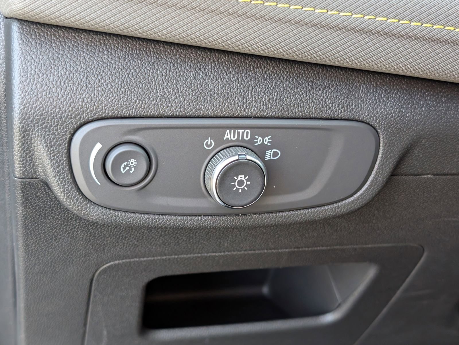 New 2026 Chevrolet TrailBlazer ACTIV w/ LPO, Trailering Package image 17