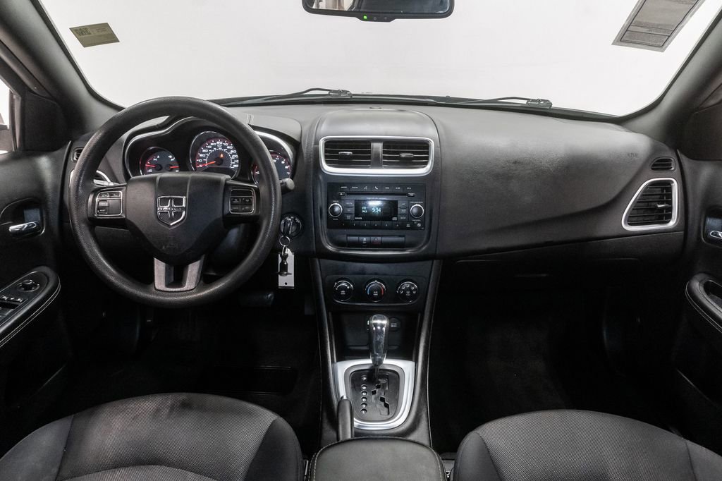 Used 2014 Dodge Avenger SE FWD image 22