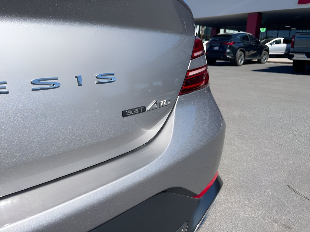 Used 2023 Genesis G70 2.0T AWD/4WD image 35
