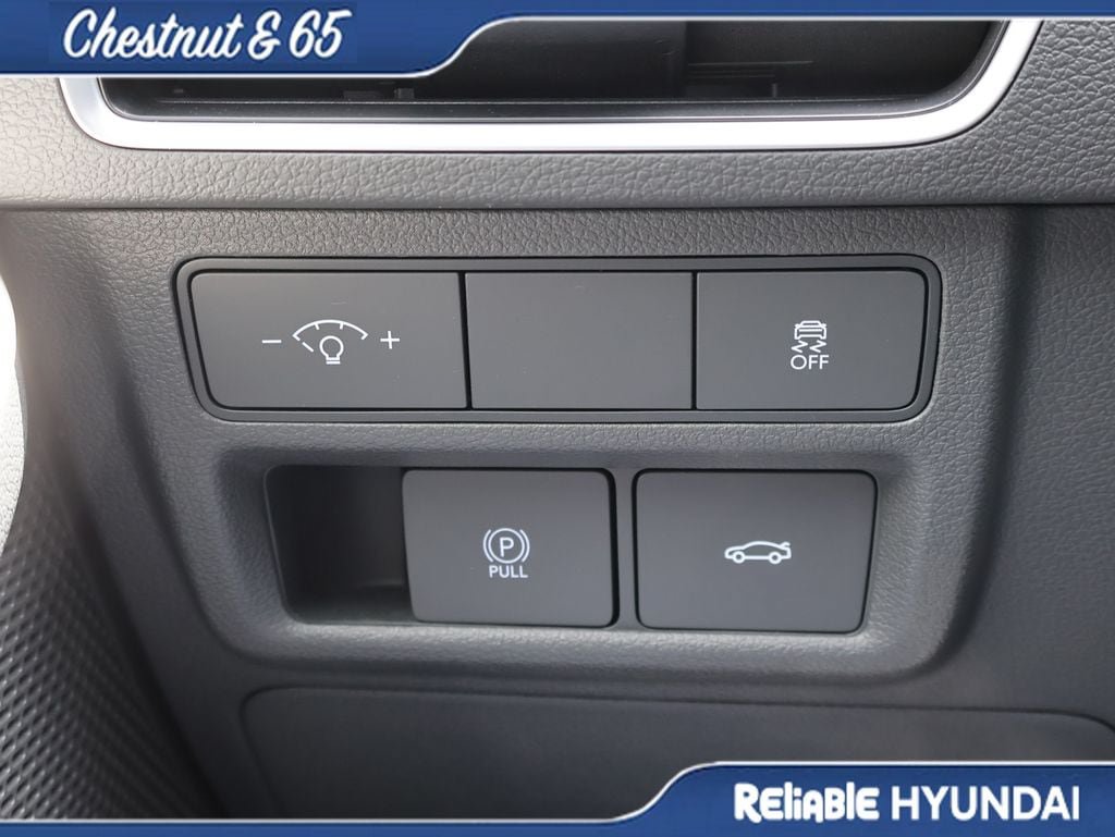 Certified 2024 Hyundai Sonata SEL w/ Convenience Package FWD image 32