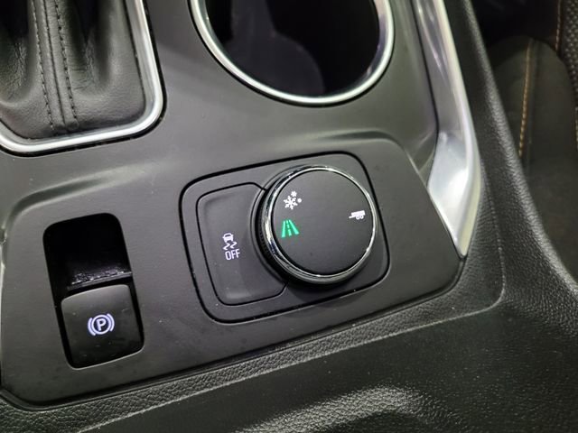 Used 2019 Chevrolet Traverse LT image 40