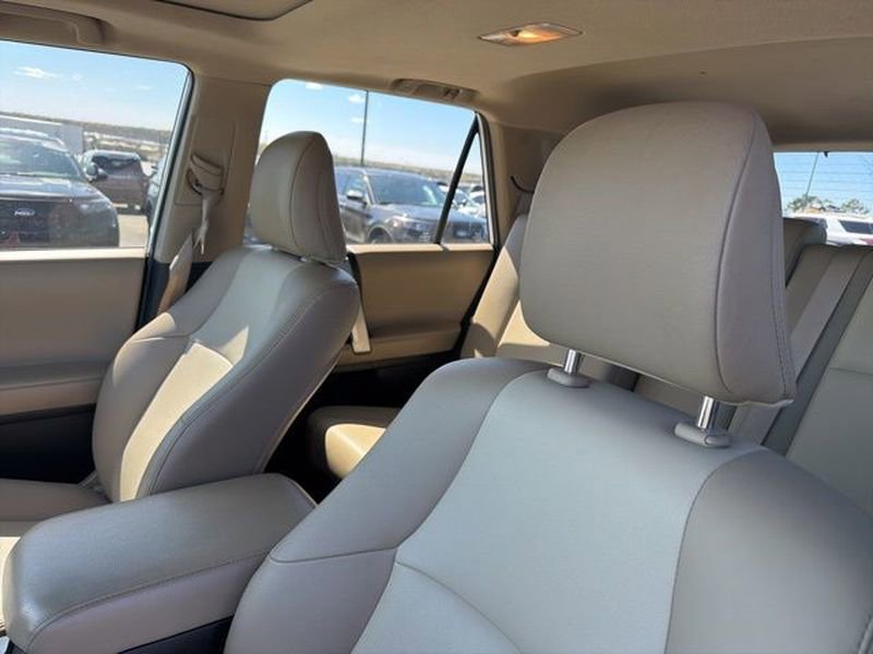 Used 2022 Toyota 4Runner SR5 Premium w/ Moonroof Package AWD/4WD image 11