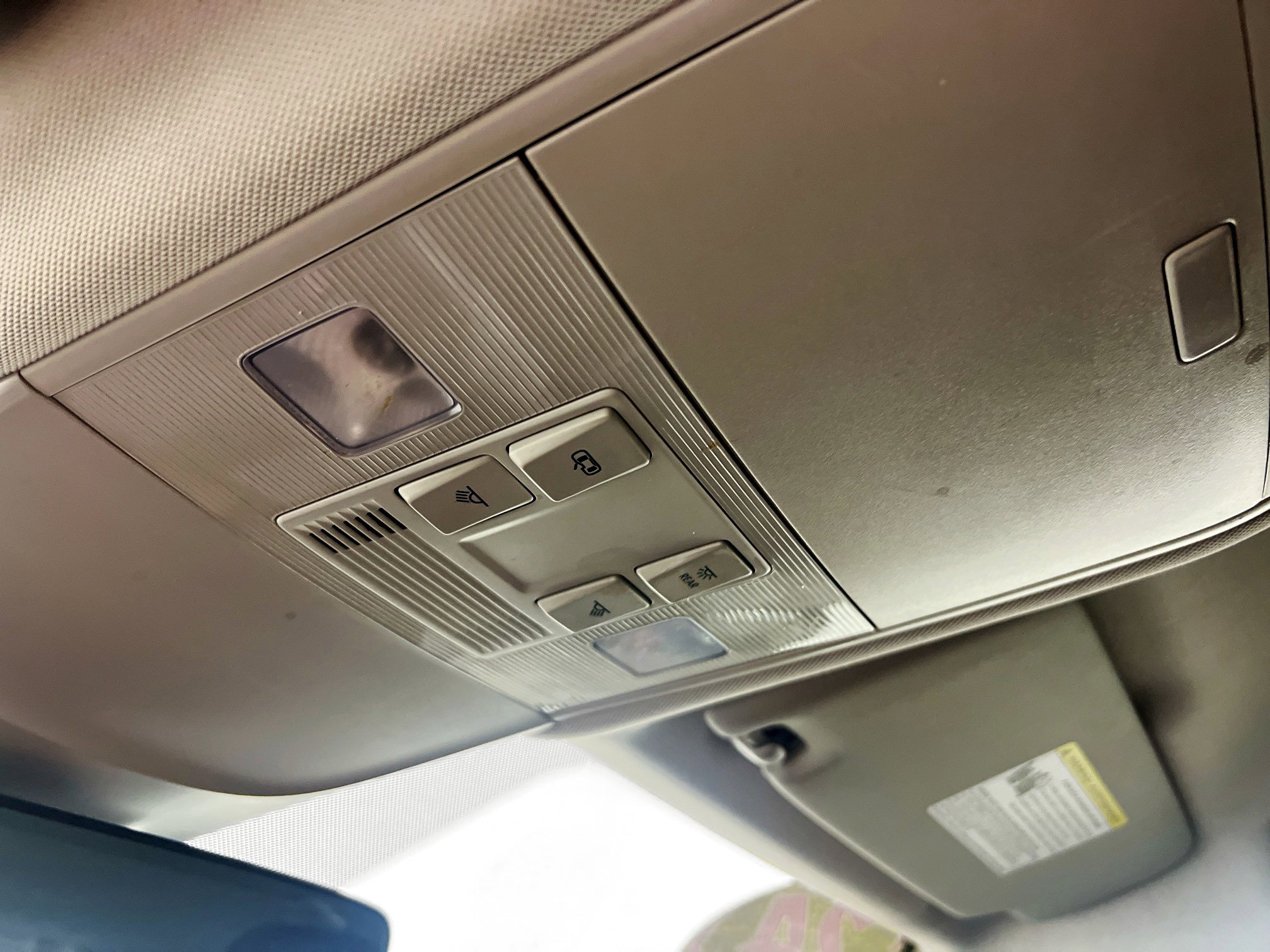 Used 2024 Volkswagen Taos SE image 22