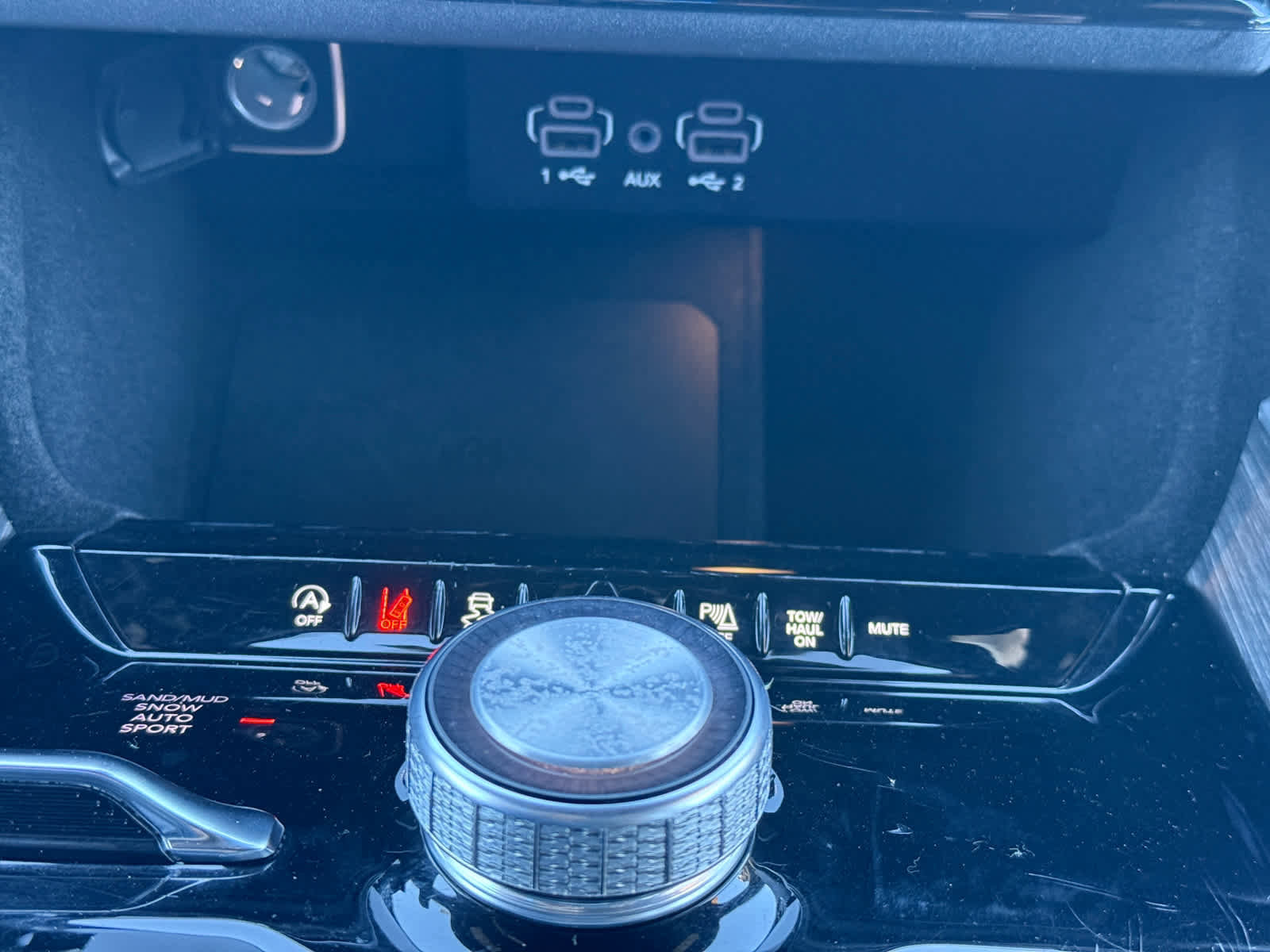 Used 2023 Jeep Wagoneer L Series II image 19