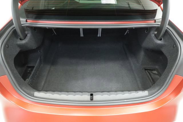 Used 2021 BMW M4 Competition w/ M Carbon Exterior Package RWD image 48